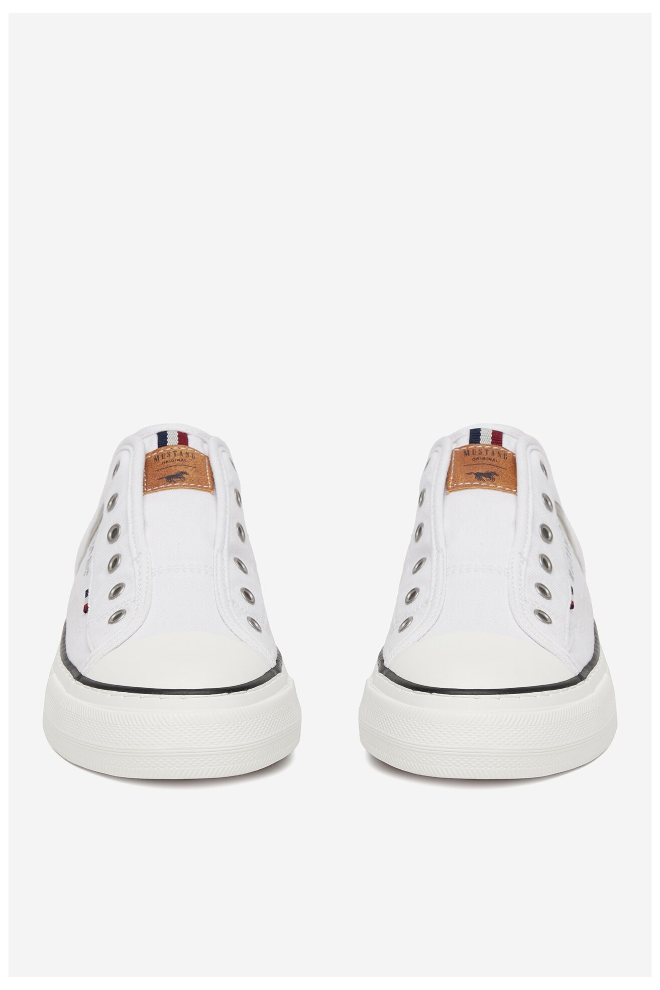 Plátěná obuv Mustang 1272-402 BÍLÁ