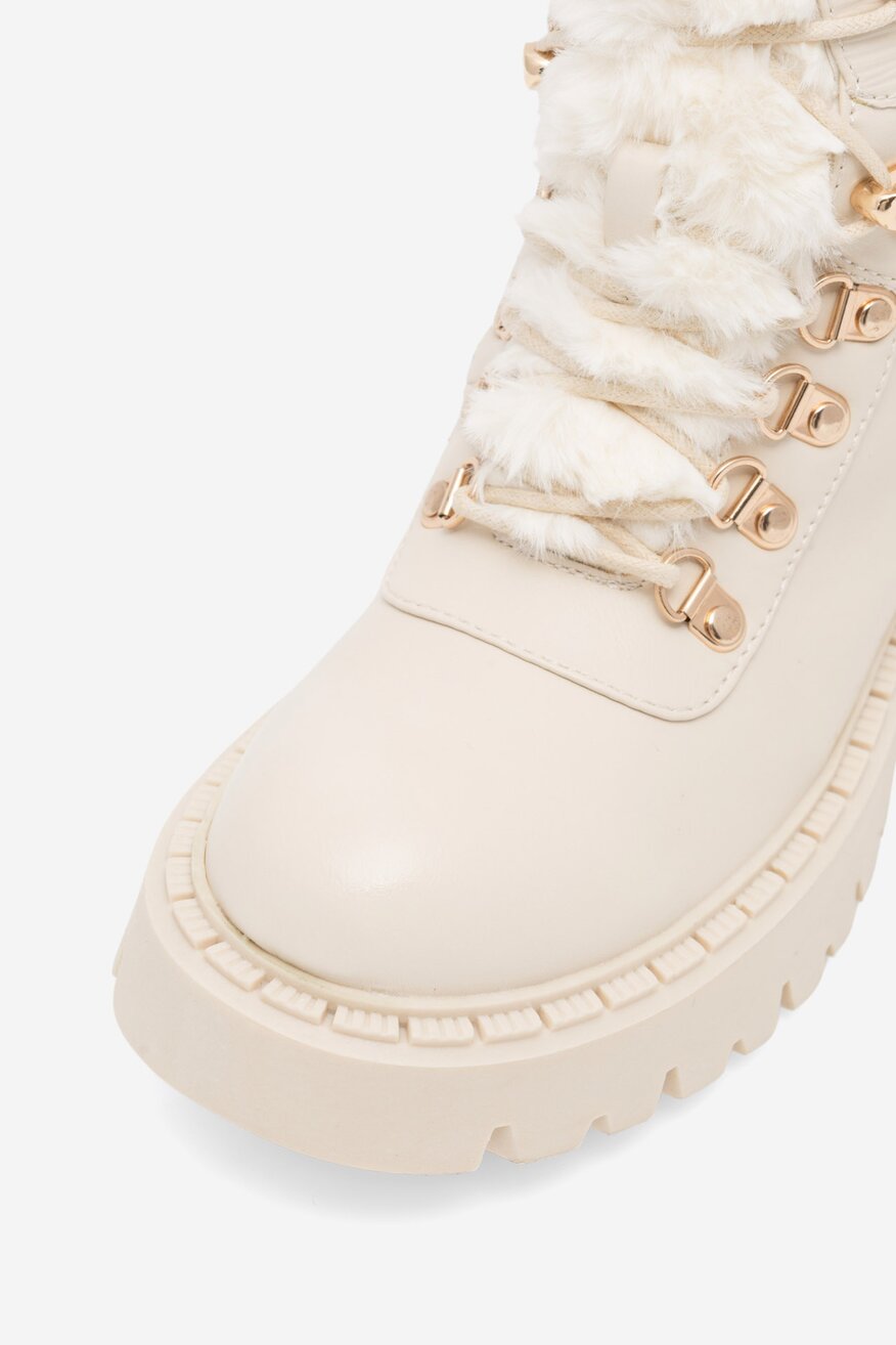 
                Csizma DeeZee BÉZS - 5905588809142