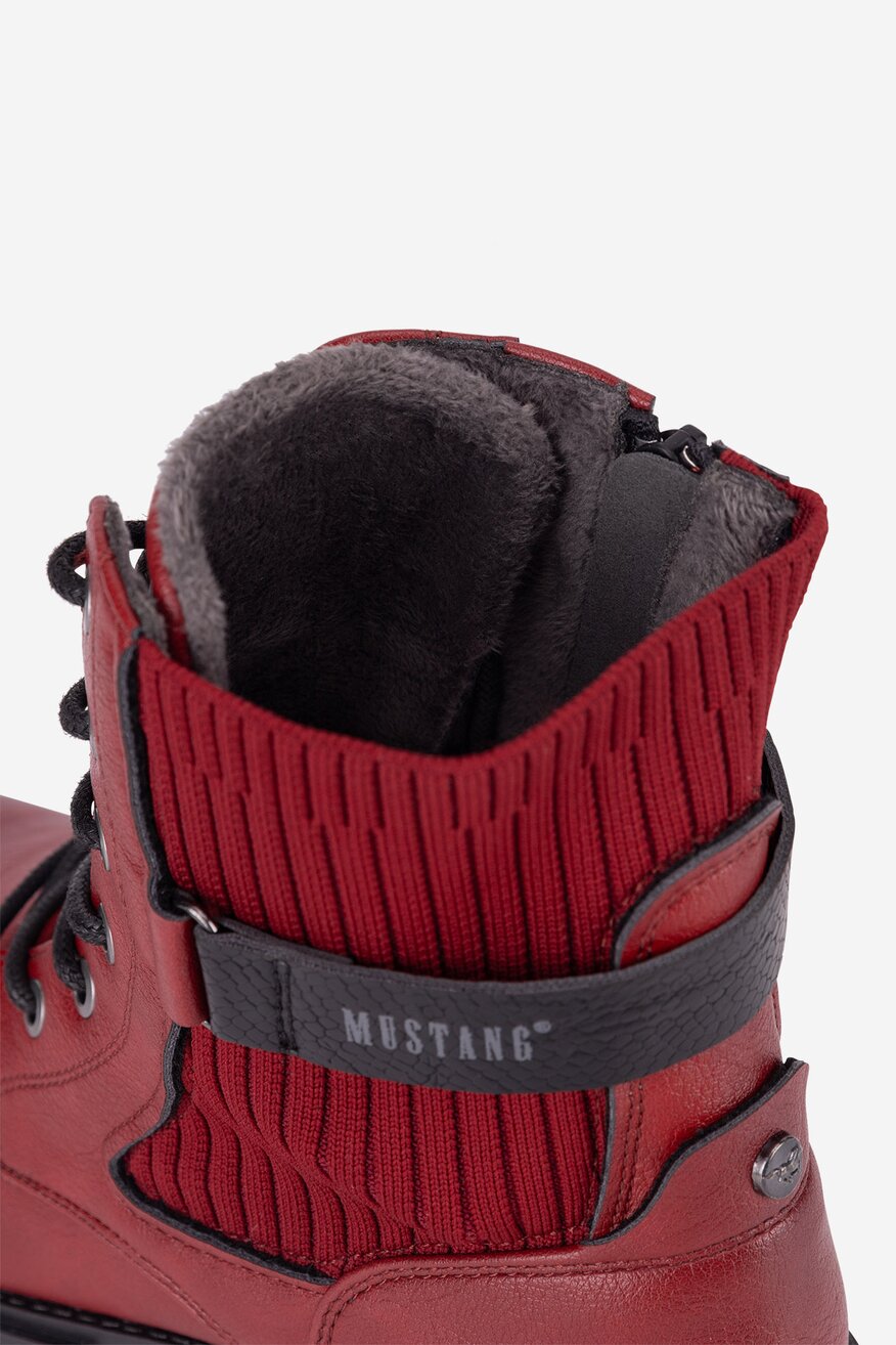 
                Bocanci Mustang ROŞU - 5905588863540