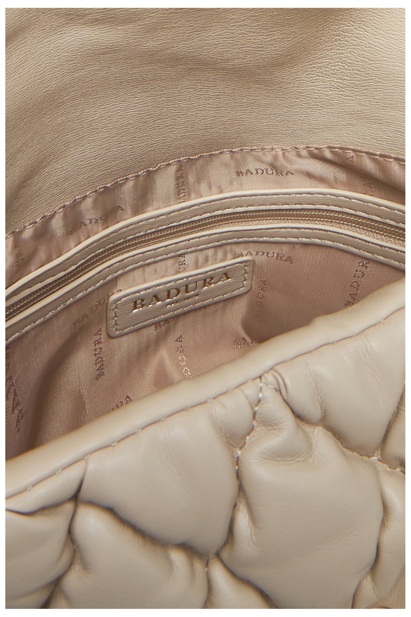 Kézitáska Badura BW-B2948 KRÉMSZÍNŰ