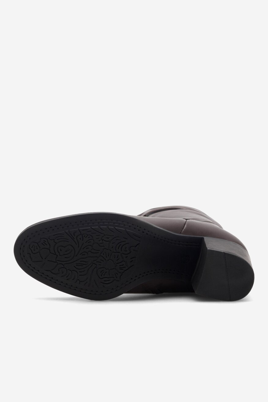 
                Bokacsizma Lasocki BARNA - 5905588086932