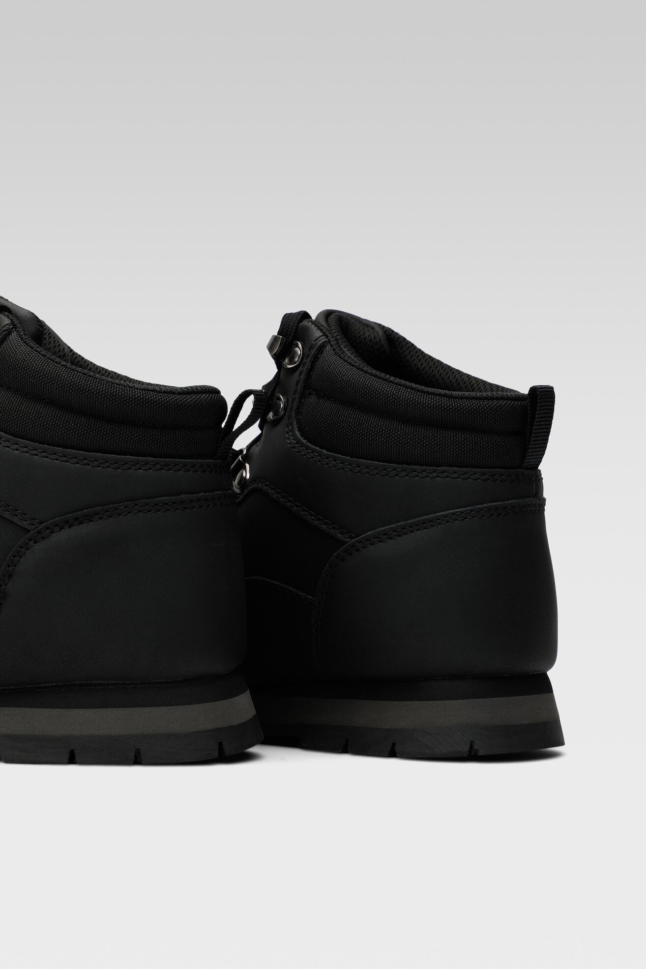 Trzewiki SPRANDI EARTH GEAR WP07-91354-03 Czarny