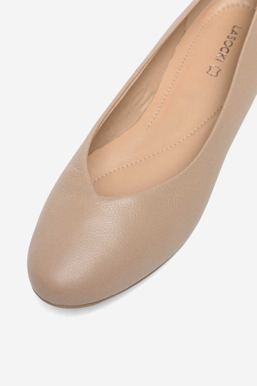 
                Baleriny Lasocki SÖTÉTBÉZS - 5905588509882