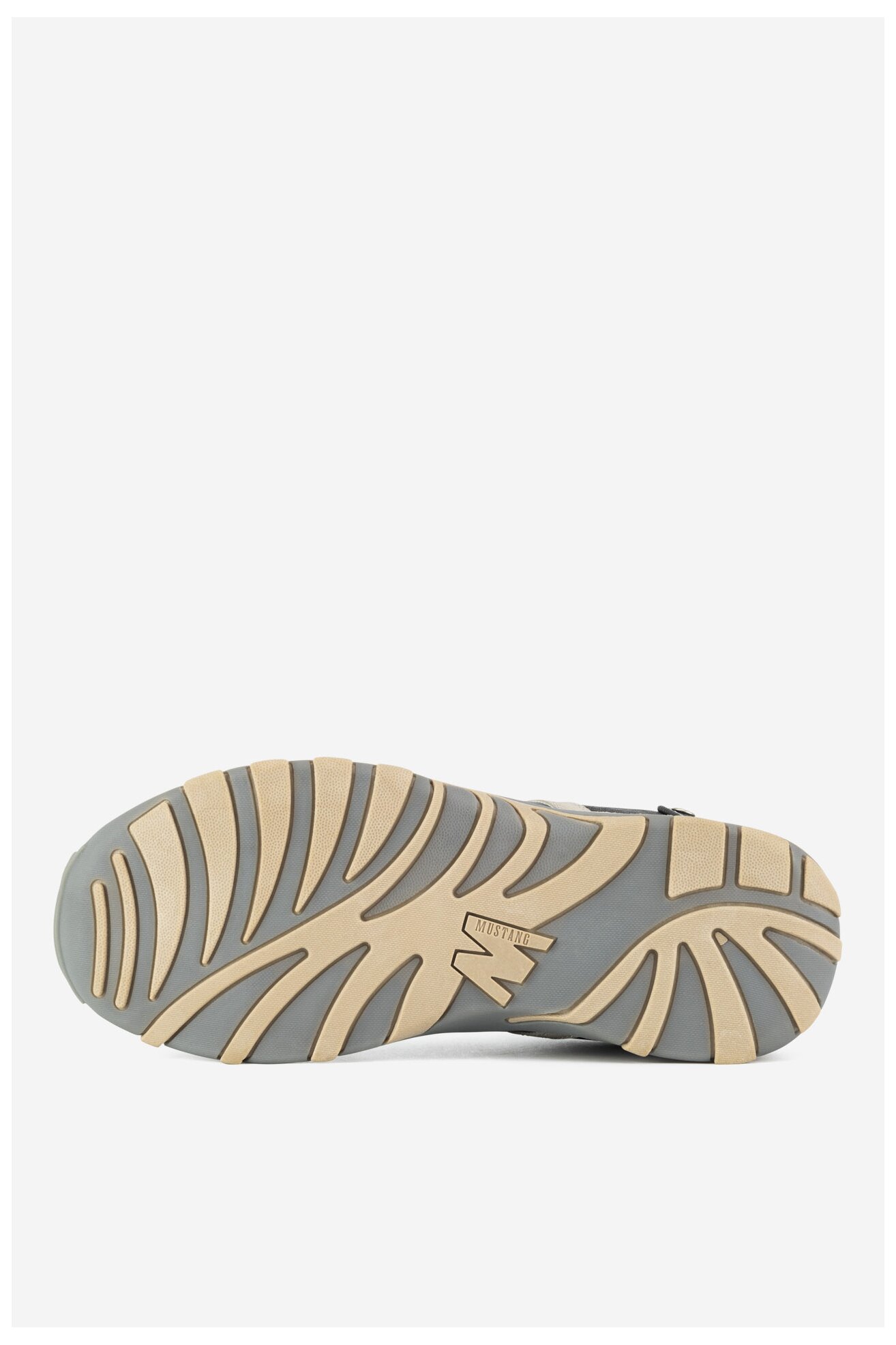 Tornacipő Mustang 4027-313-200 SZÜRKE