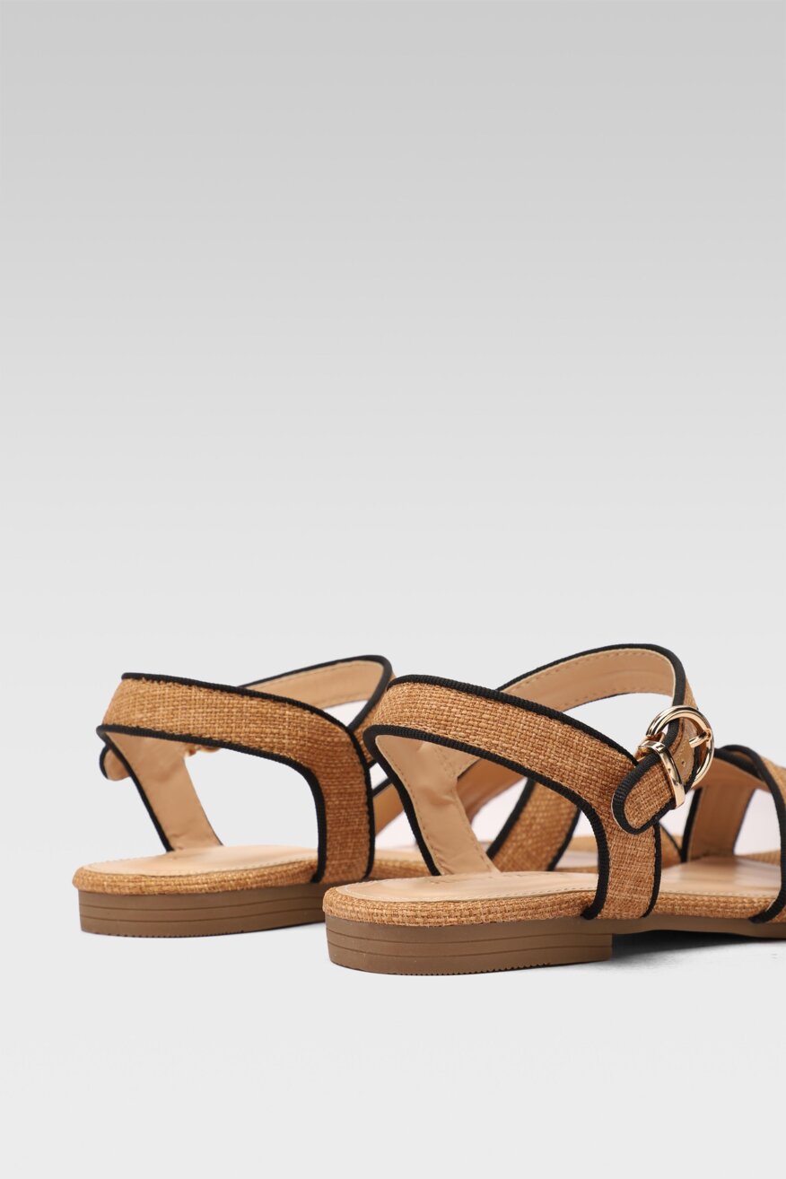 
                Jenny Fairy - Sandały beżowe ze sprzączką - 5903698680736