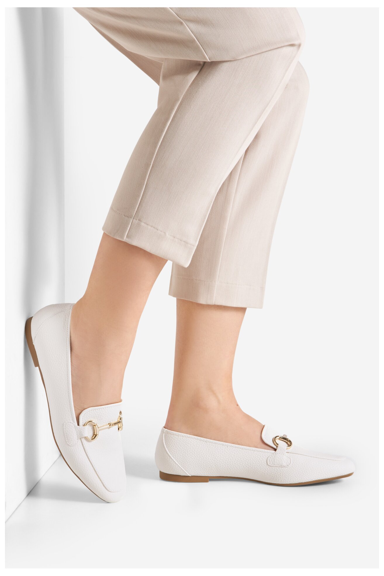 Mokaszin Jenny R235507008 FEHÉR