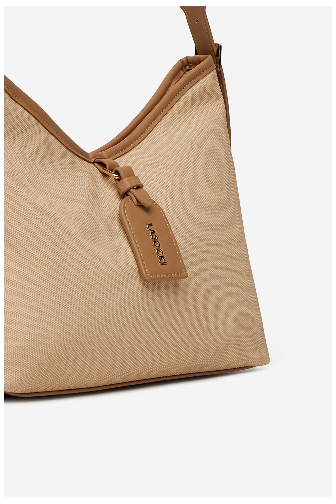 Дамска чанта Lasocki LSK-O-003-07 БЕЖОВ