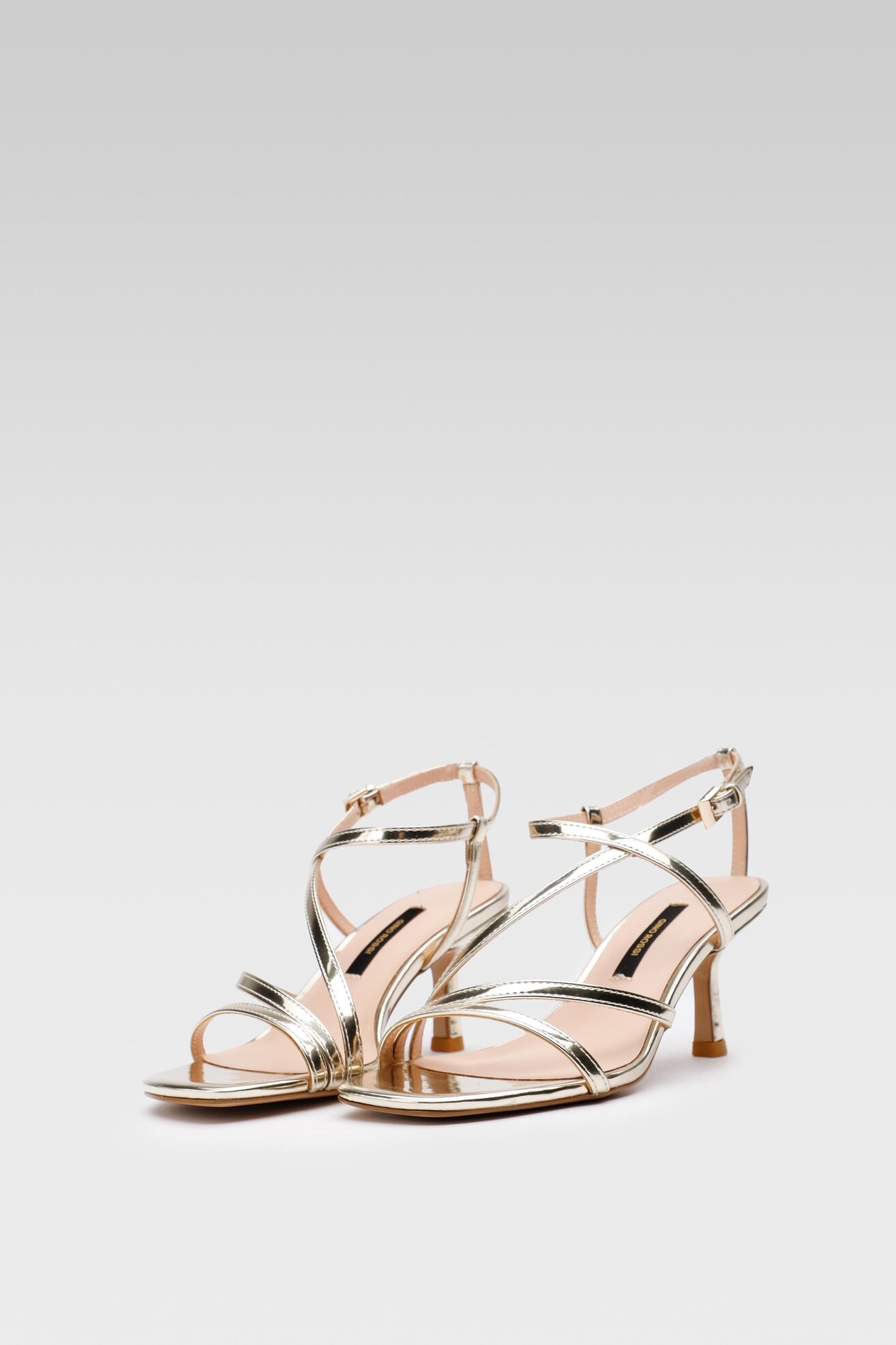 Sandały Gino Rossi V908-57-2 Złoty