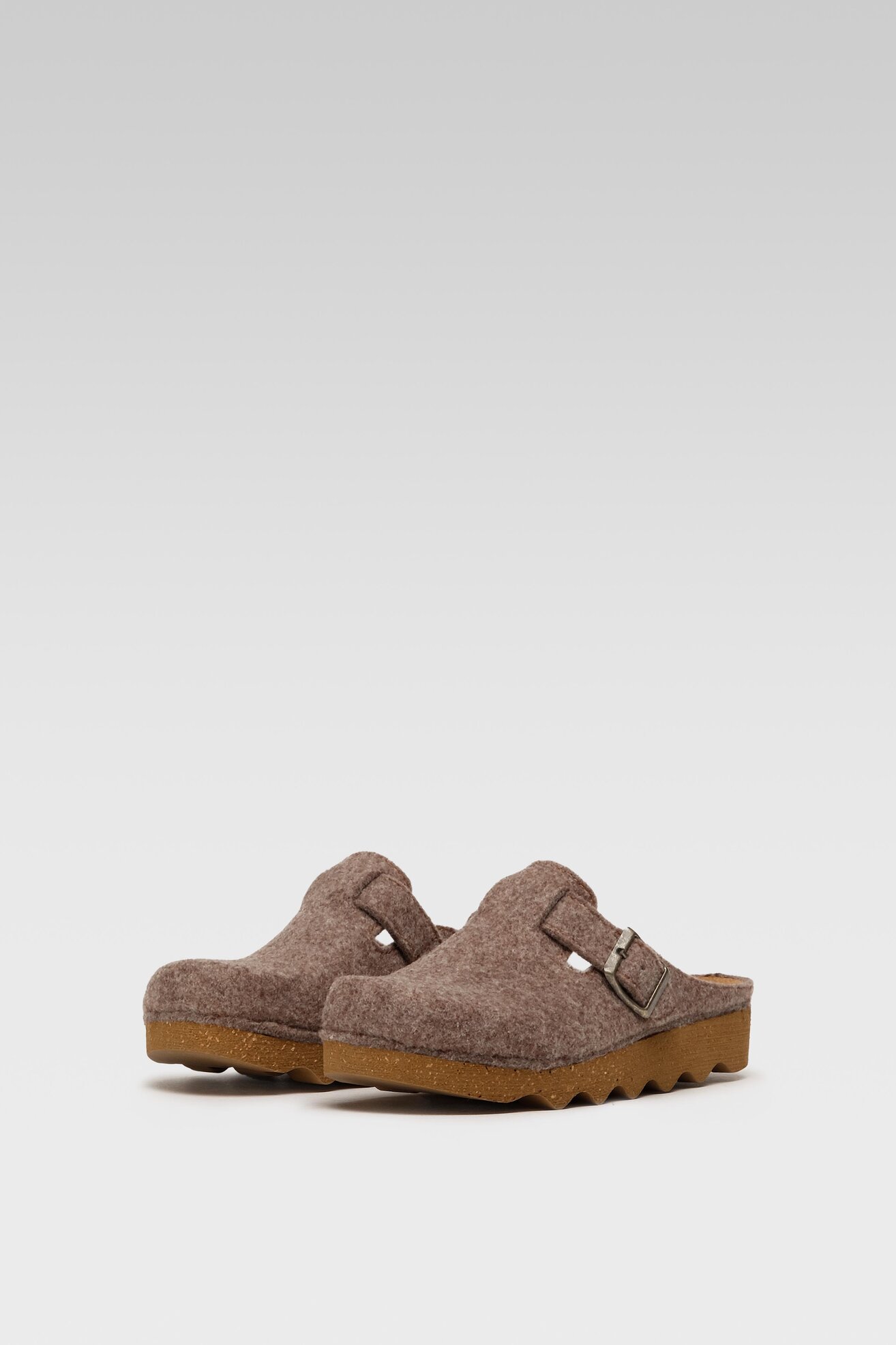 Kapcie Inblu DK01FE14 Brązowy