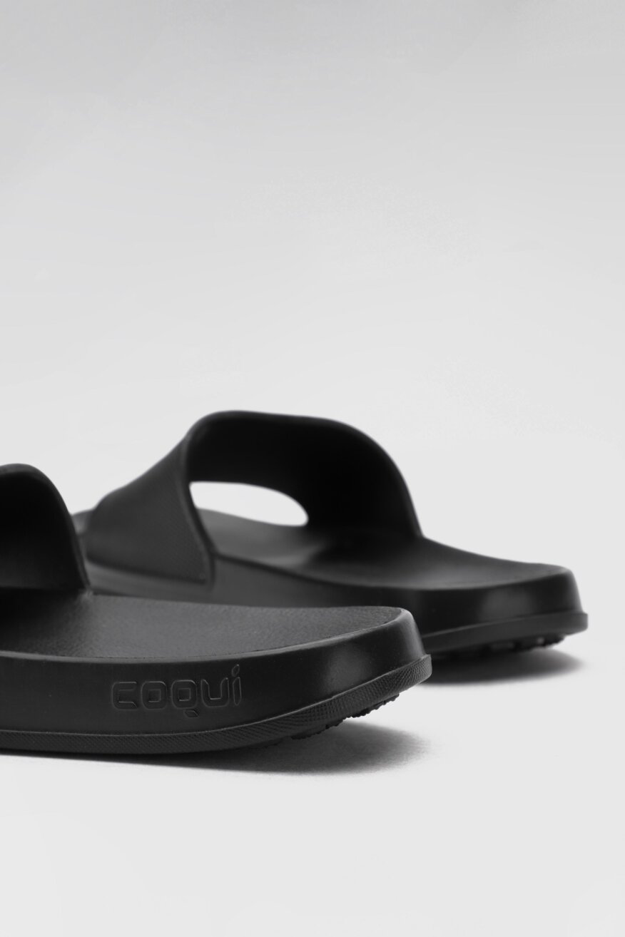 
                Coqui - Klapki basenowe czarne - 5903698498225