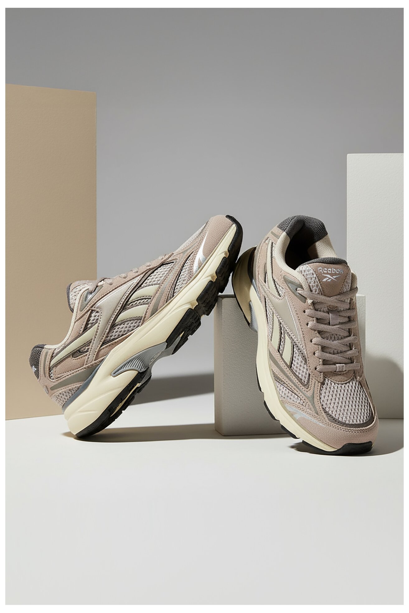 Sportovní obuv Reebok CEO-BELWAVE AR30278W-SNV BÉŽOVÁ