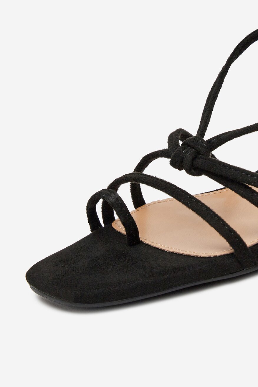 
                Szandál DeeZee FEKETE - 5904410849264