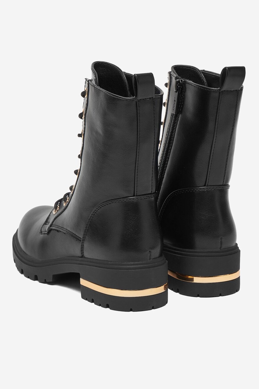 
                Боти Jenny ЧЕРЕН - 5906751428559