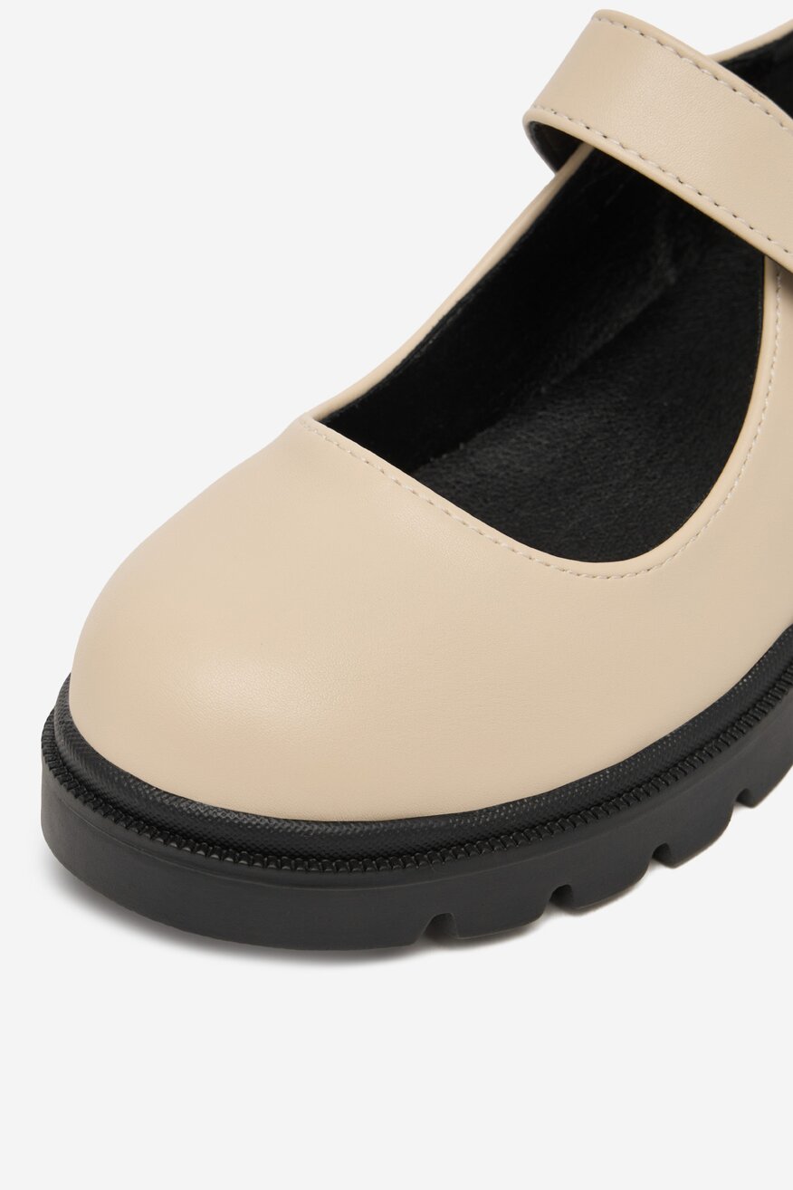 
                Напівчеревик Jenny БЕЖЕВИЙ - 5906751591031