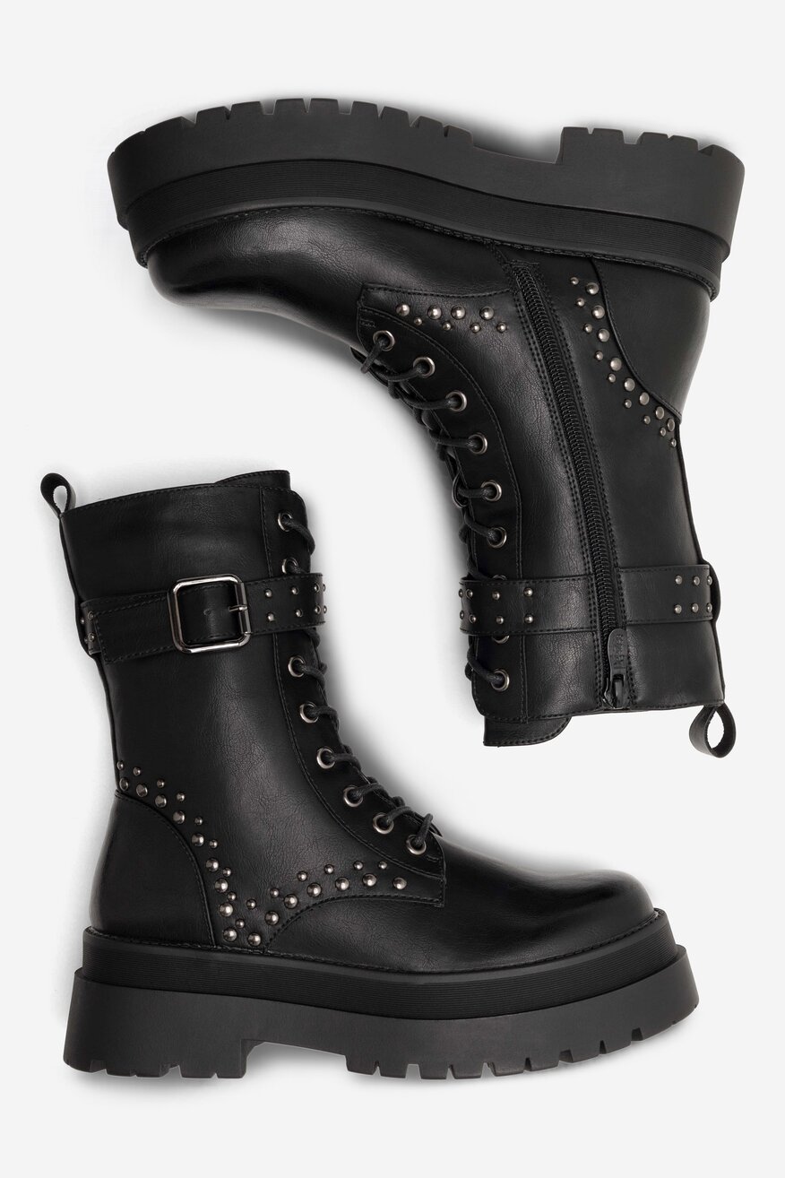 
                Bocanci DeeZee NEGRU - 5905588021285