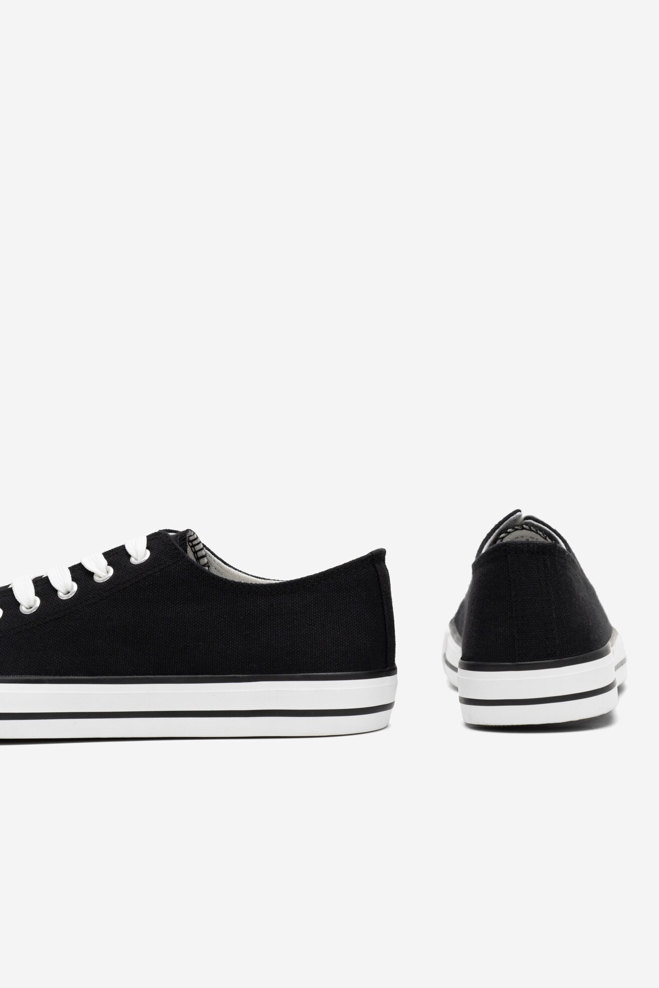 Plátěná obuv Lanetti MSS20503-01A ČERNÁ