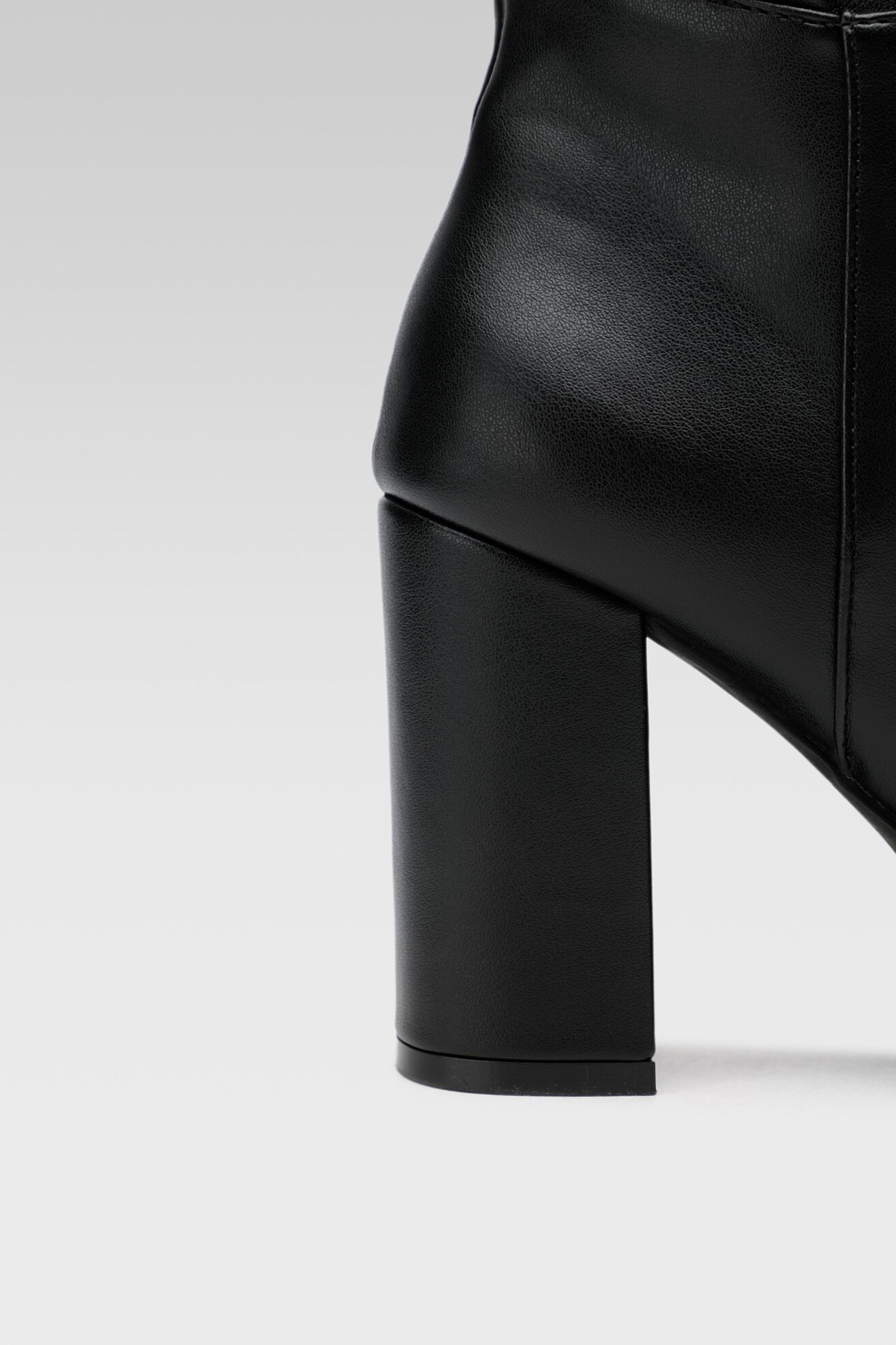 Cizme DeeZee H190102-01 NEGRU