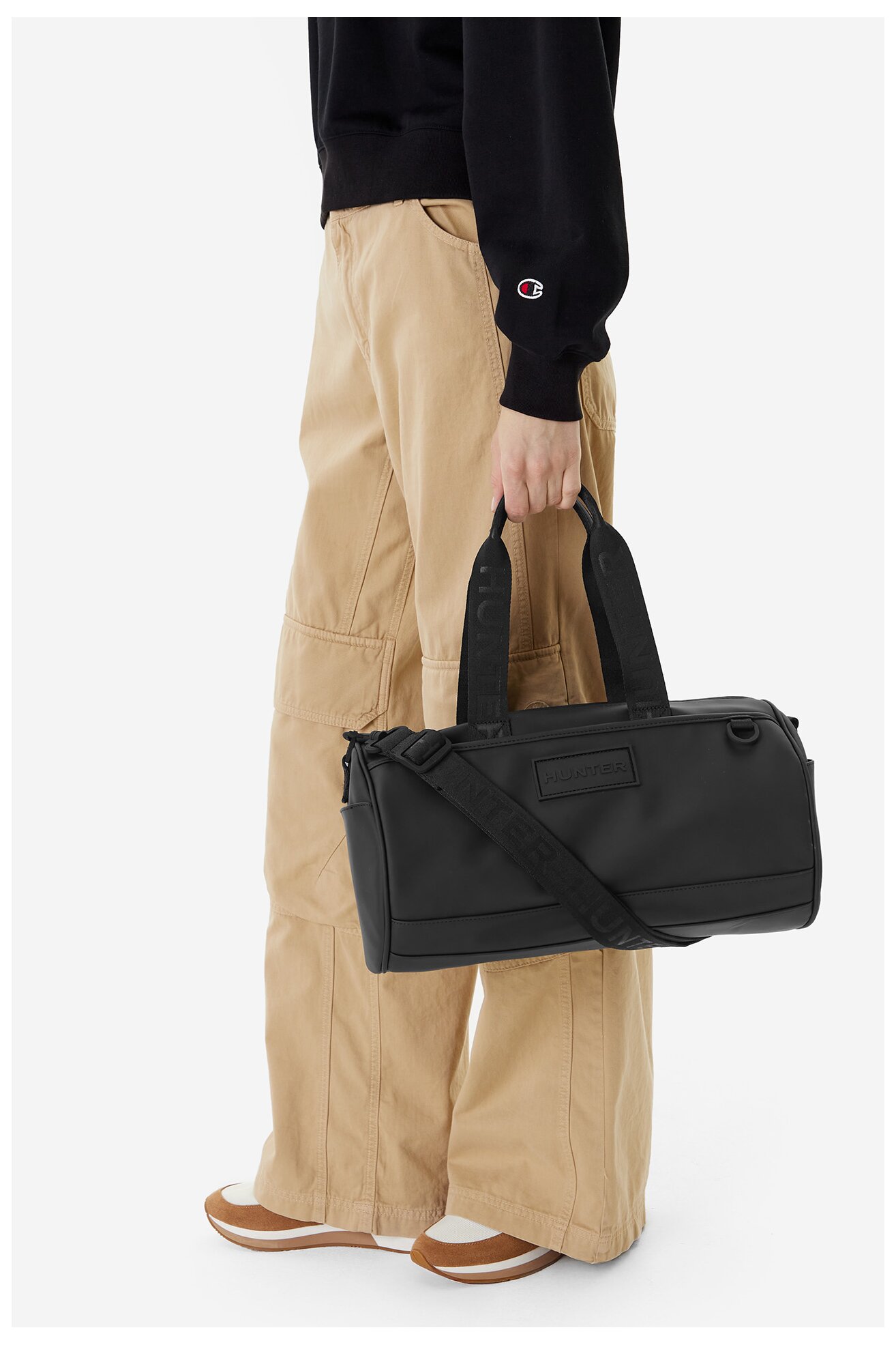 Utazó táska HUNTER C-HTR-XC-006-08 FEKETE