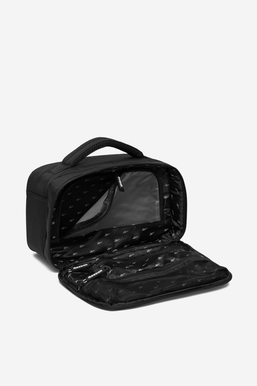 
                Козметична чантичка Reebok ЧЕРЕН - 5906751941591