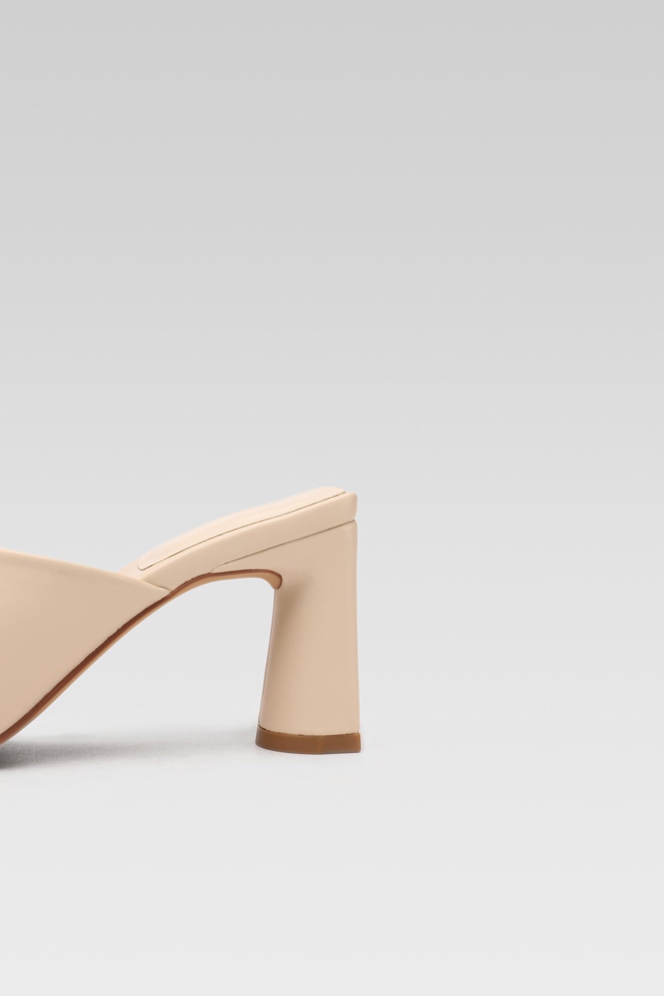 Klapki Jenny Fairy WYL2630-1 Beżowy