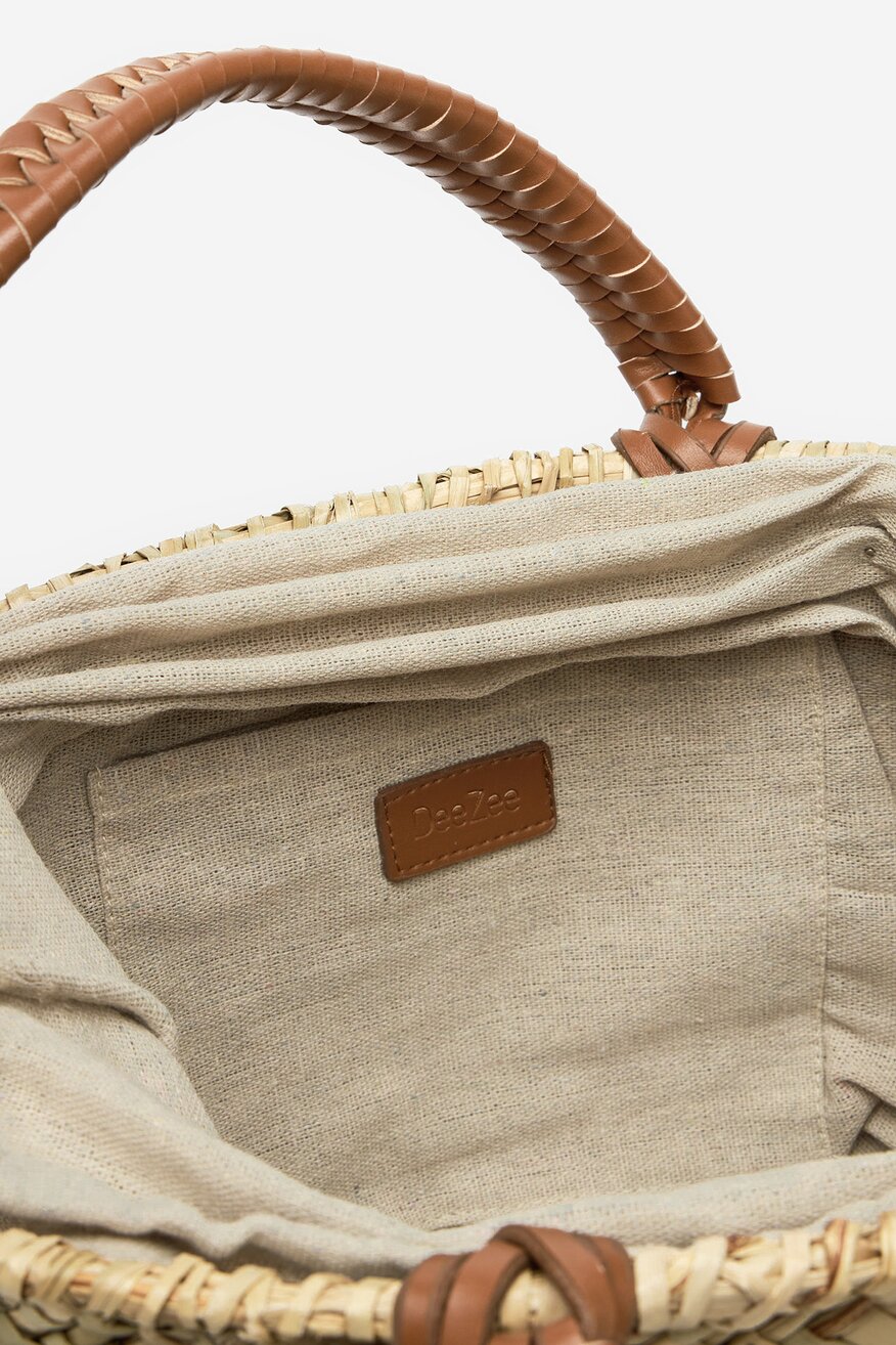 
                Сумка З Ремінцем DeeZee ВЕРБЛЮЖИЙ - 5906751131770