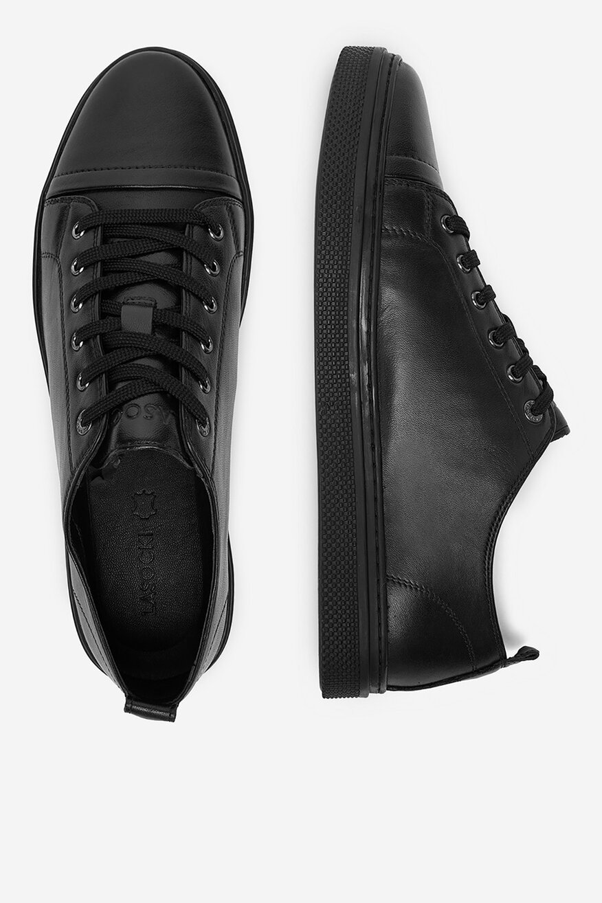 
                Tornacipő Lasocki FEKETE - 5906751599587