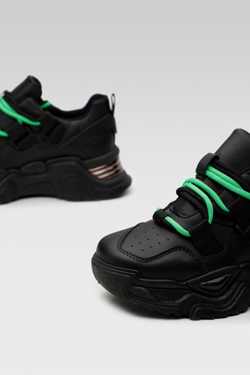 
                Nylon Red - Sneakersy na grubej podeszwie - 5904248472054