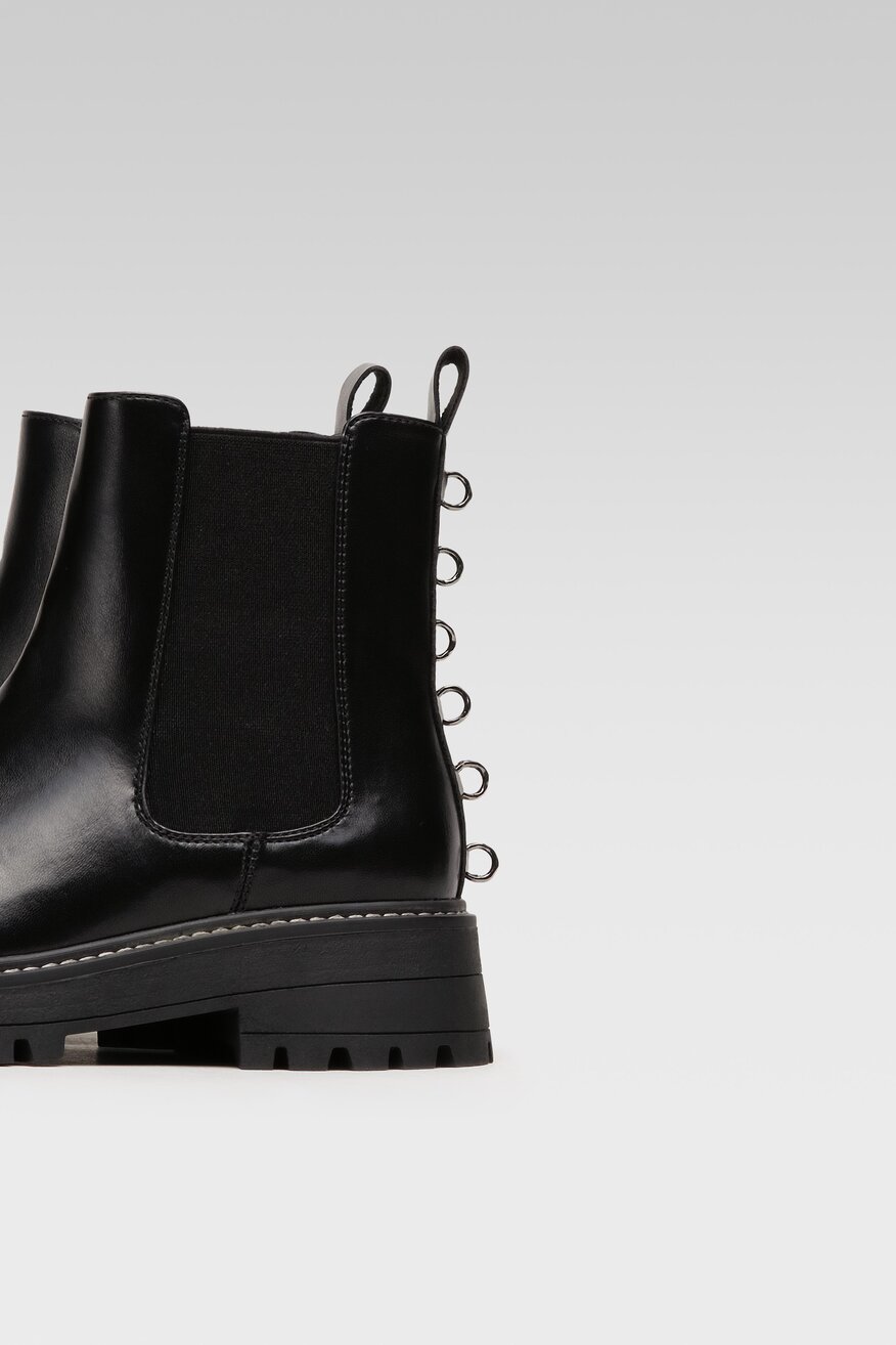 
                Jenny Fairy - Botki na grubej podeszwie - 5904862243696