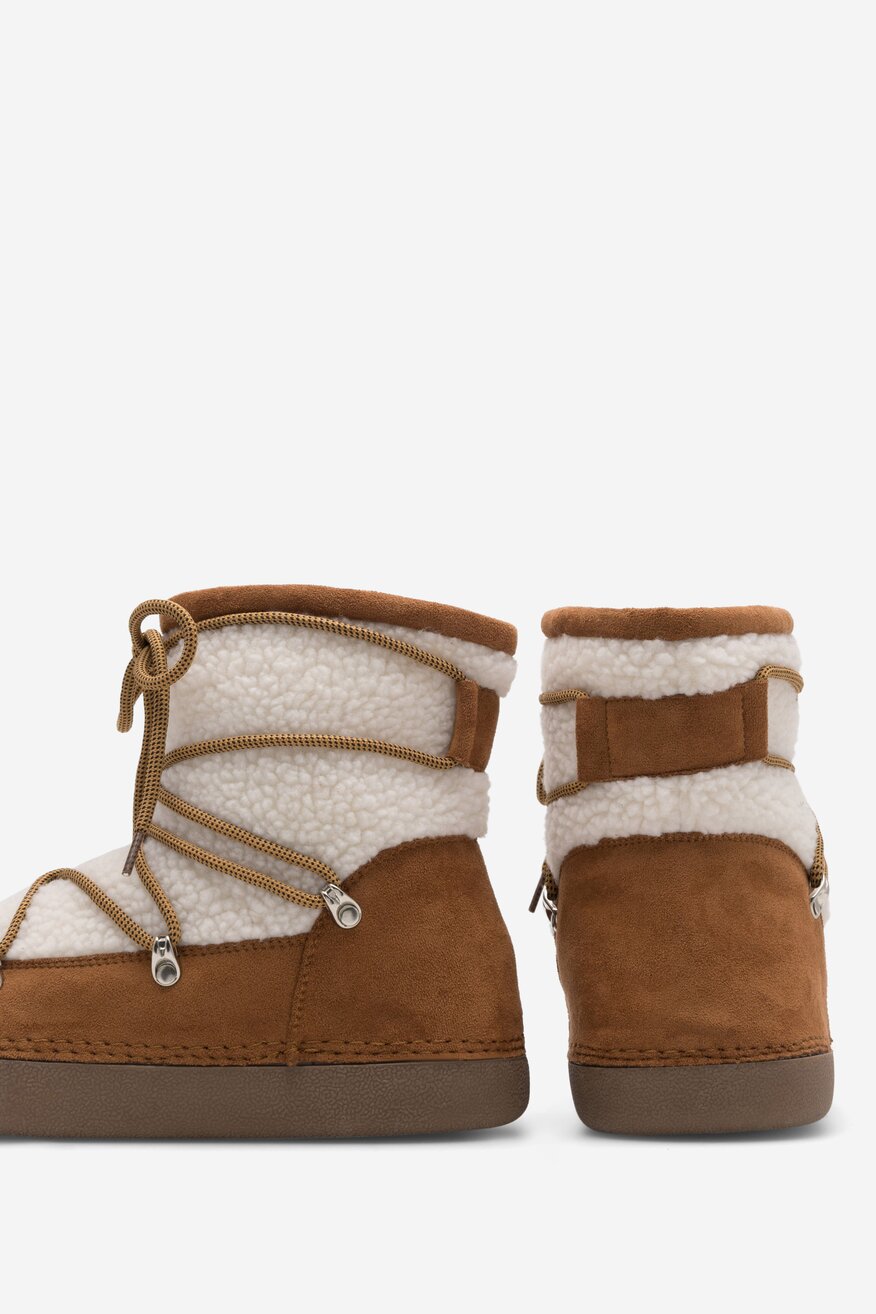 
                Боти DeeZee КАМЕЛ - 5904862986425