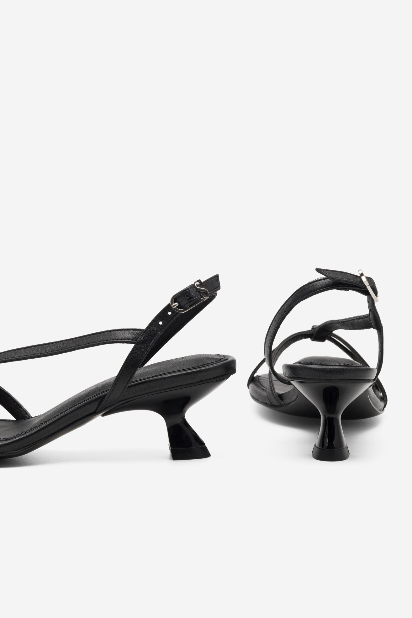 Sandały SIMPLE 107171 Czarny