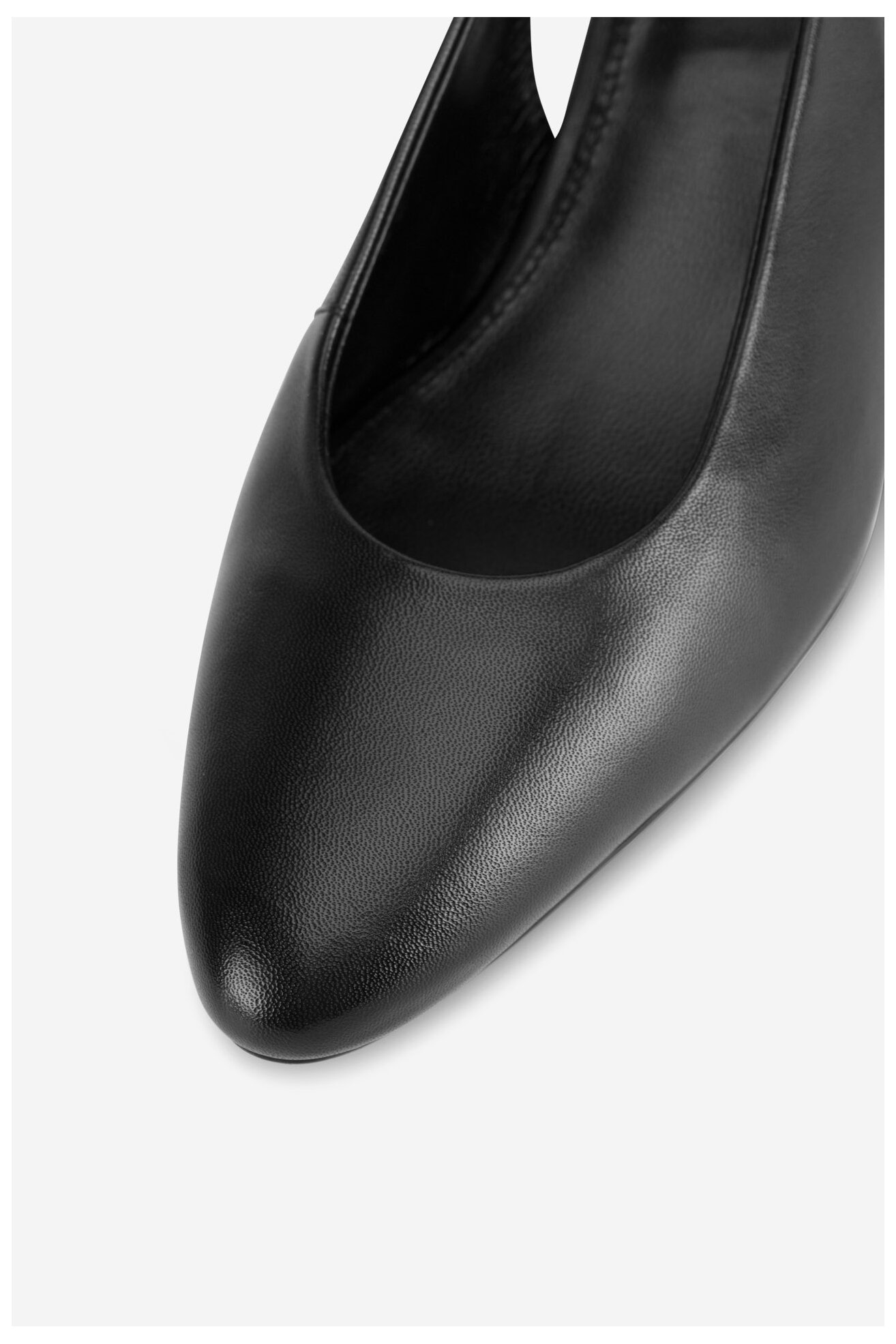 Елегантни обувки Gino Rossi LILY-118324 ЧЕРЕН