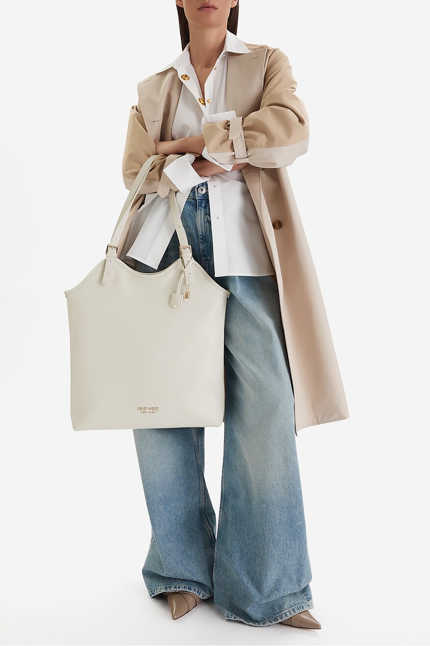 
                Дамска чанта NINE WEST БЯЛ - 5906751542583