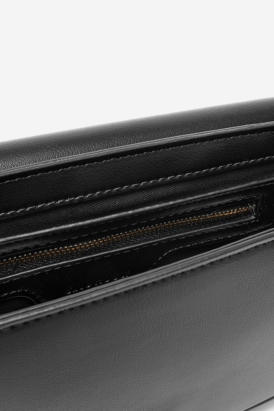 
                Дамска чанта Gino Rossi ЧЕРЕН - 5906751377420