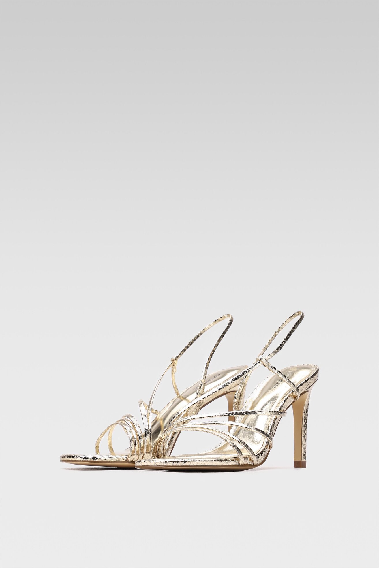 Sandały DeeZee WYL2540-1 Złoty