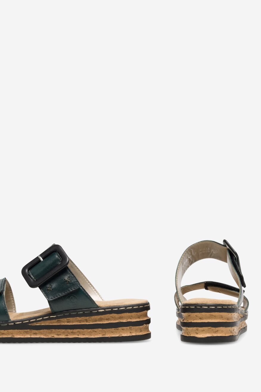 
                Rieker - Skórzane klapki - 2230056259109