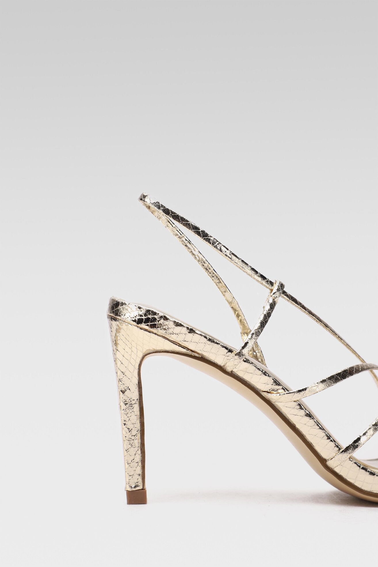 Sandały DeeZee WYL2540-1 Złoty