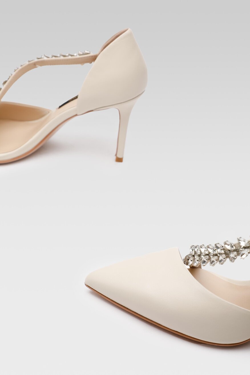 
                Gino Rossi - Skórzane czółenka beżowe - 5904248922160