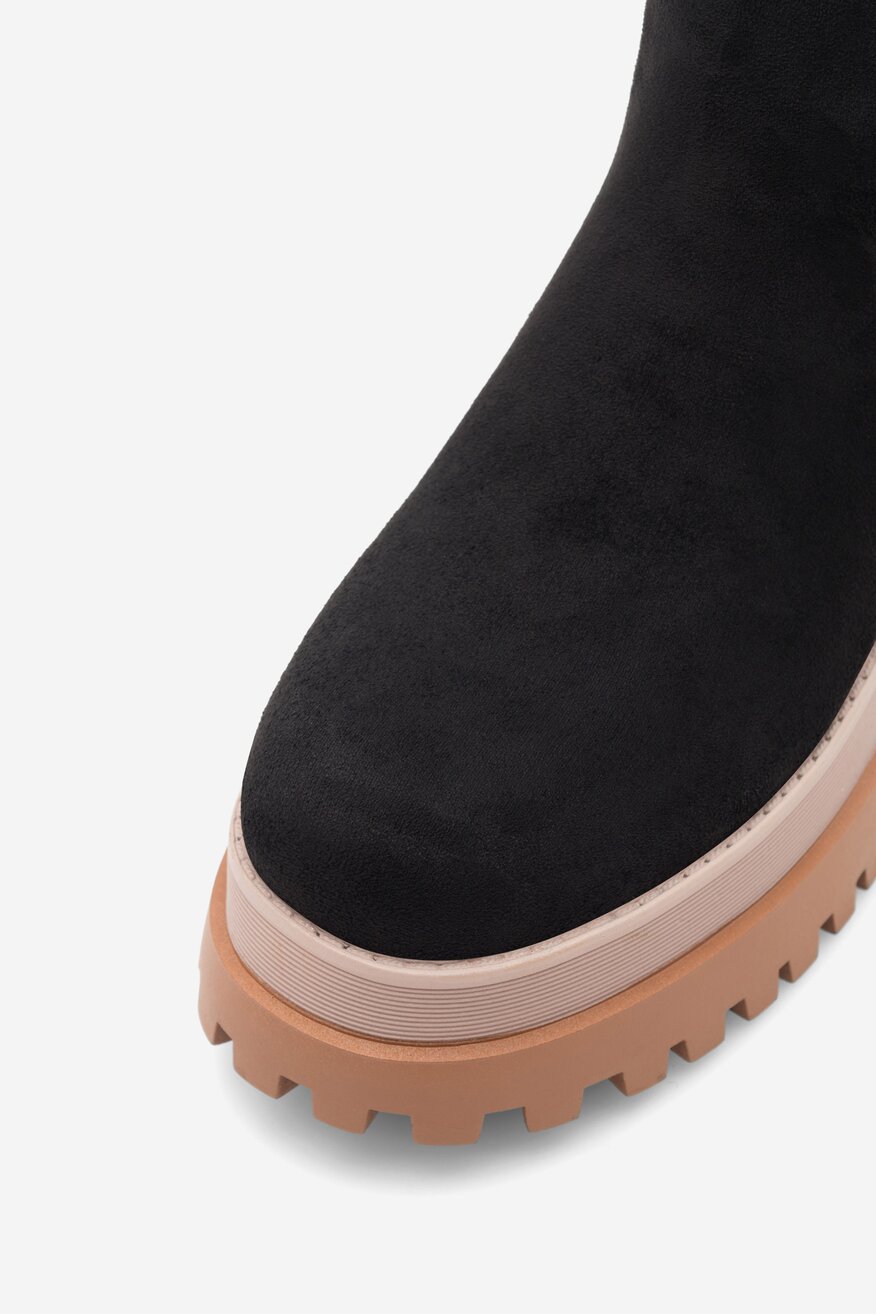 
                Боти Jenny Fairy ЧЕРЕН - 5905588155126