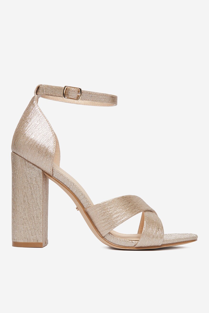 
                DeeZee - Sandały - 5906751933565