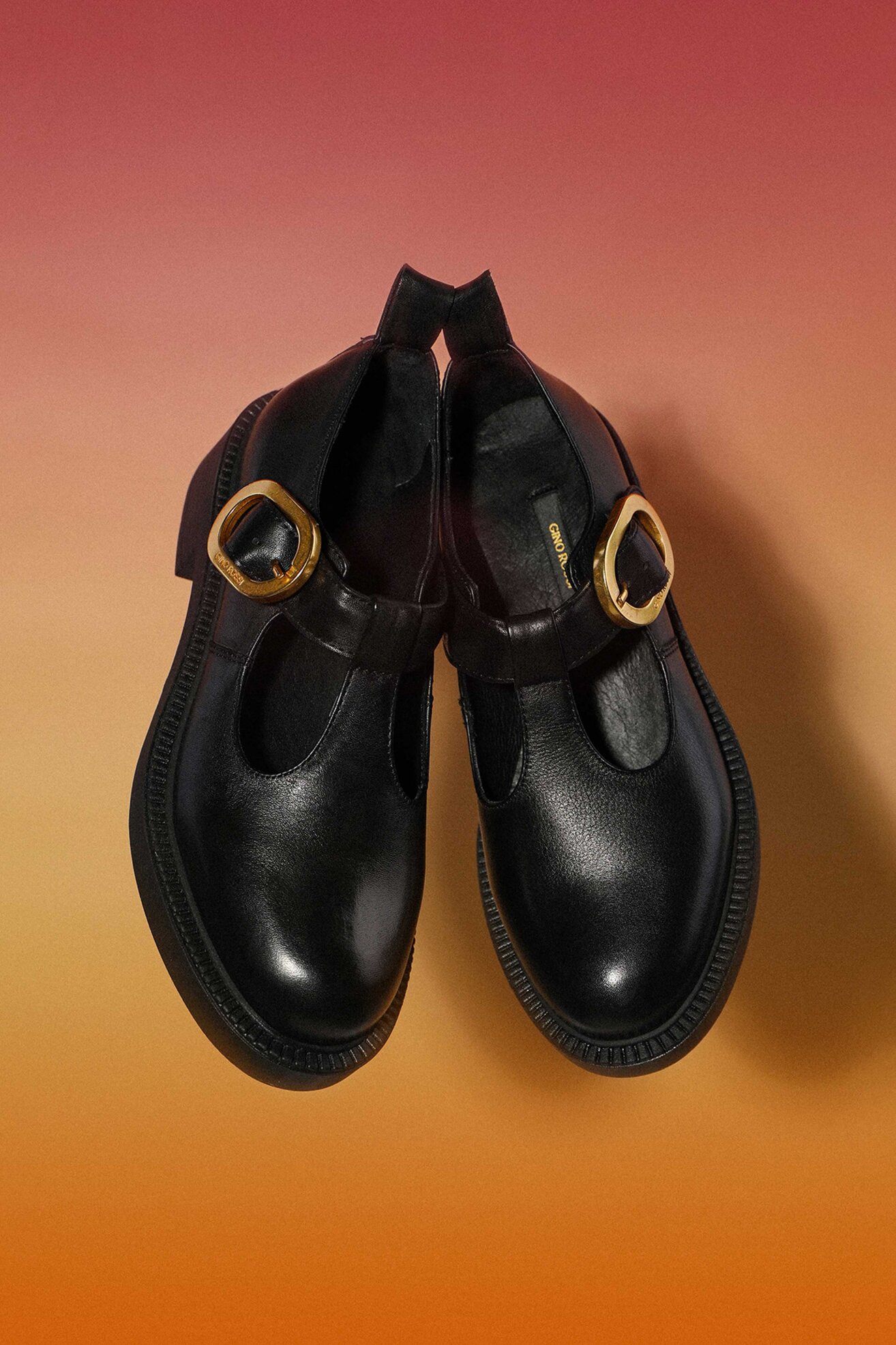 Półbuty Gino Rossi AURA-24SS703 Czarny