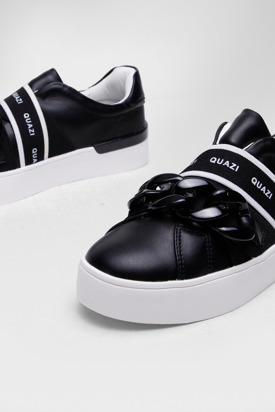 
                Кросівки Quazi ЧОРНИЙ - 5904248461768