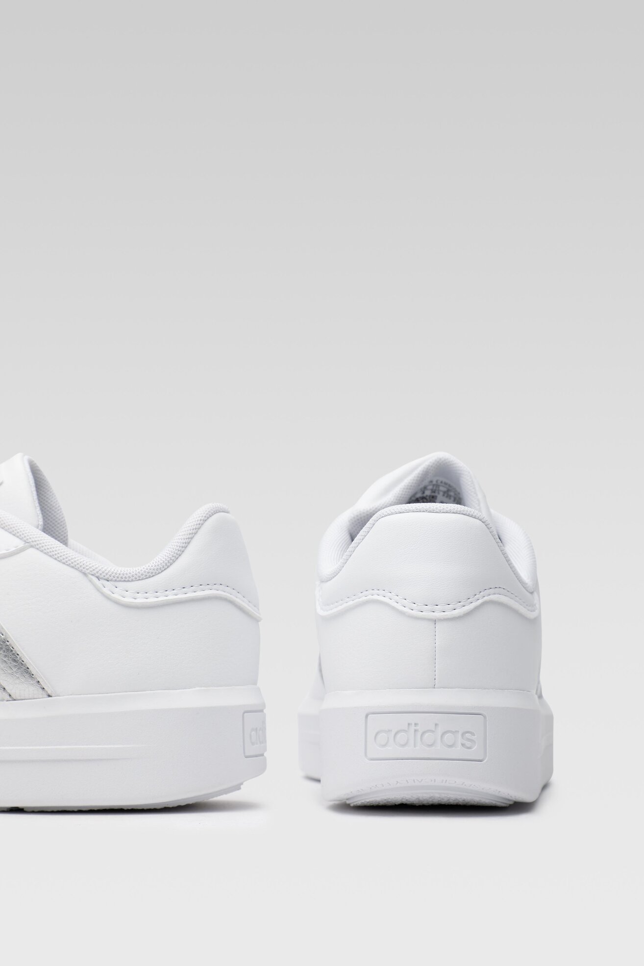 Obuwie sportowe adidas COURT PLATFORM GV8996 Biały