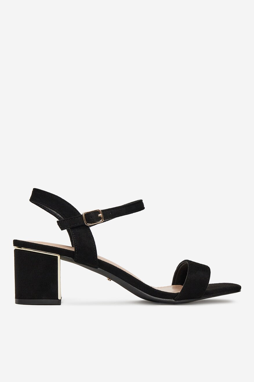 Сандали DeeZee ЧЕРЕН - 5904410794014