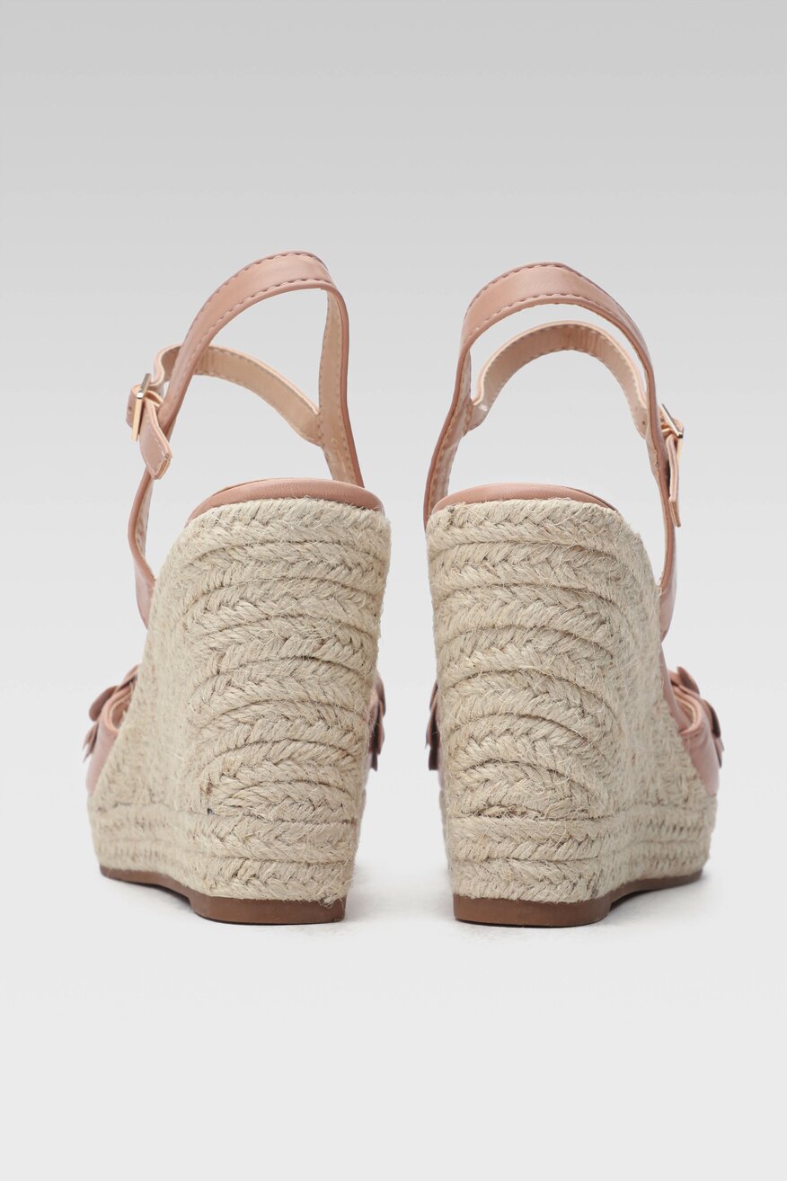 
                Quazi - Sandały espadryle na koturnie - 5904248750954