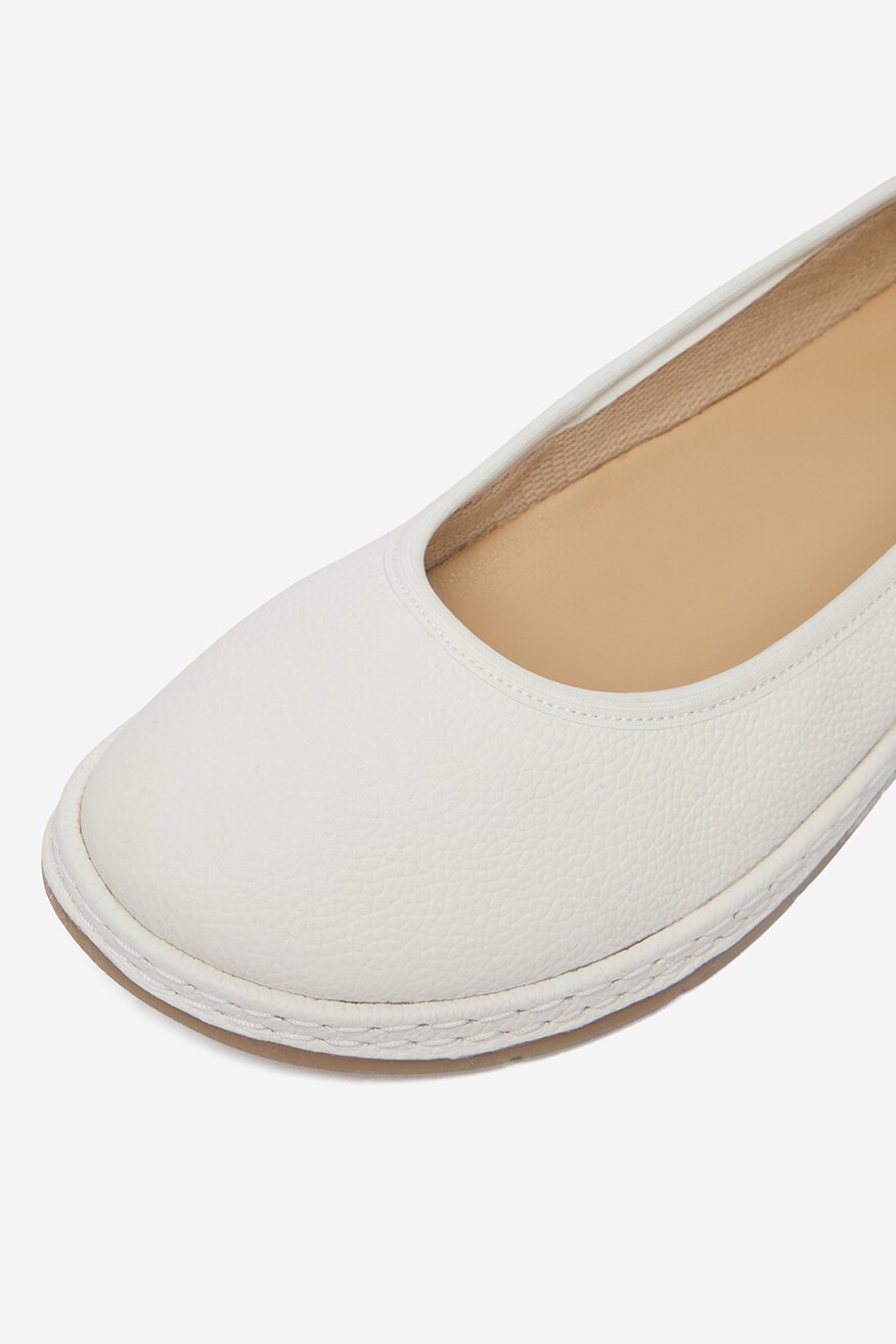 
                Балетки Lasocki БІЛИЙ - 5906751585788