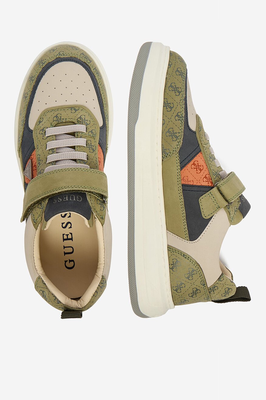 
                Сникърси GUESS МИКС - 5906751791721