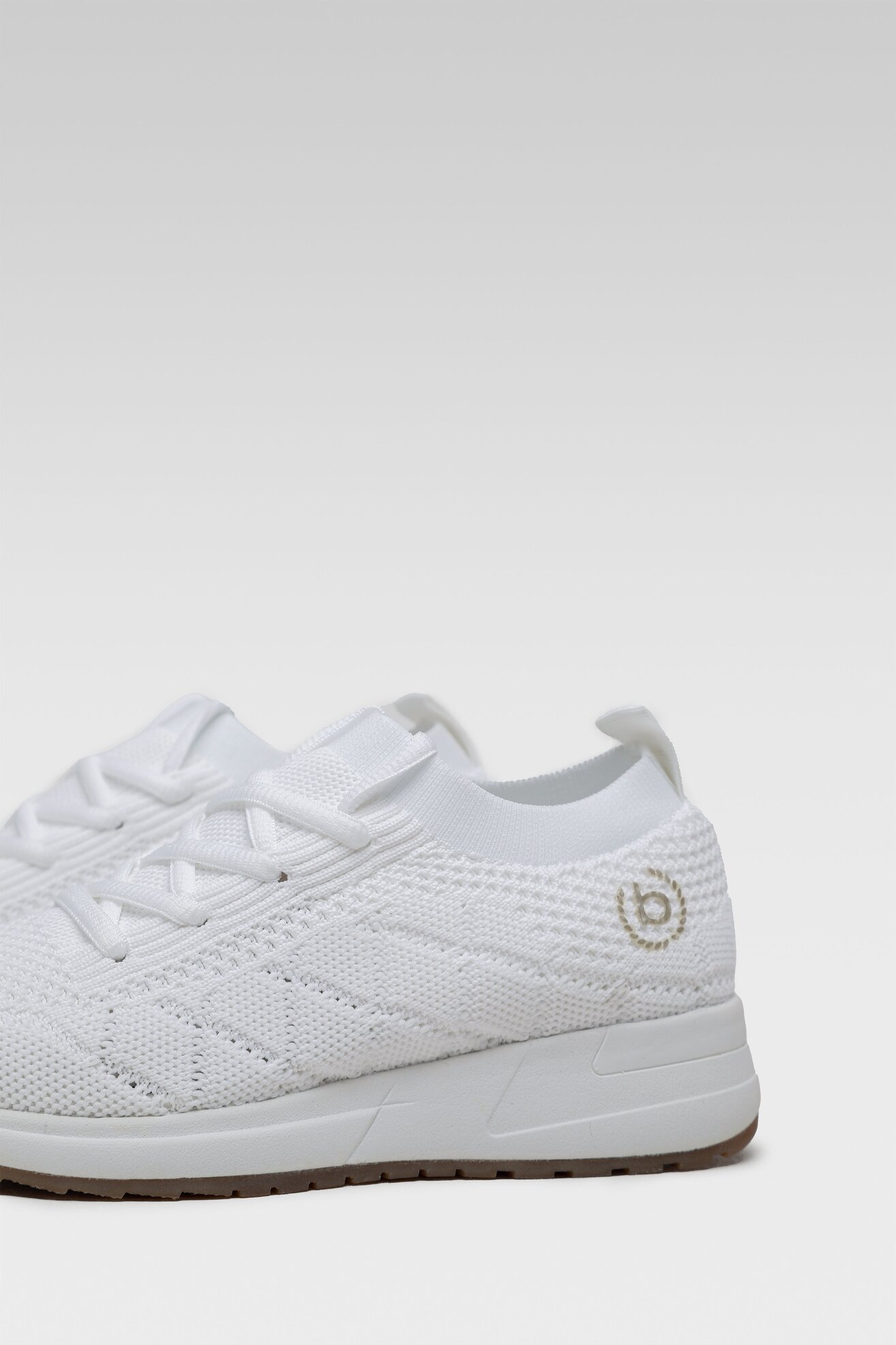 Sneakers Bugatti 411-A2M62-6900-2000 Biały