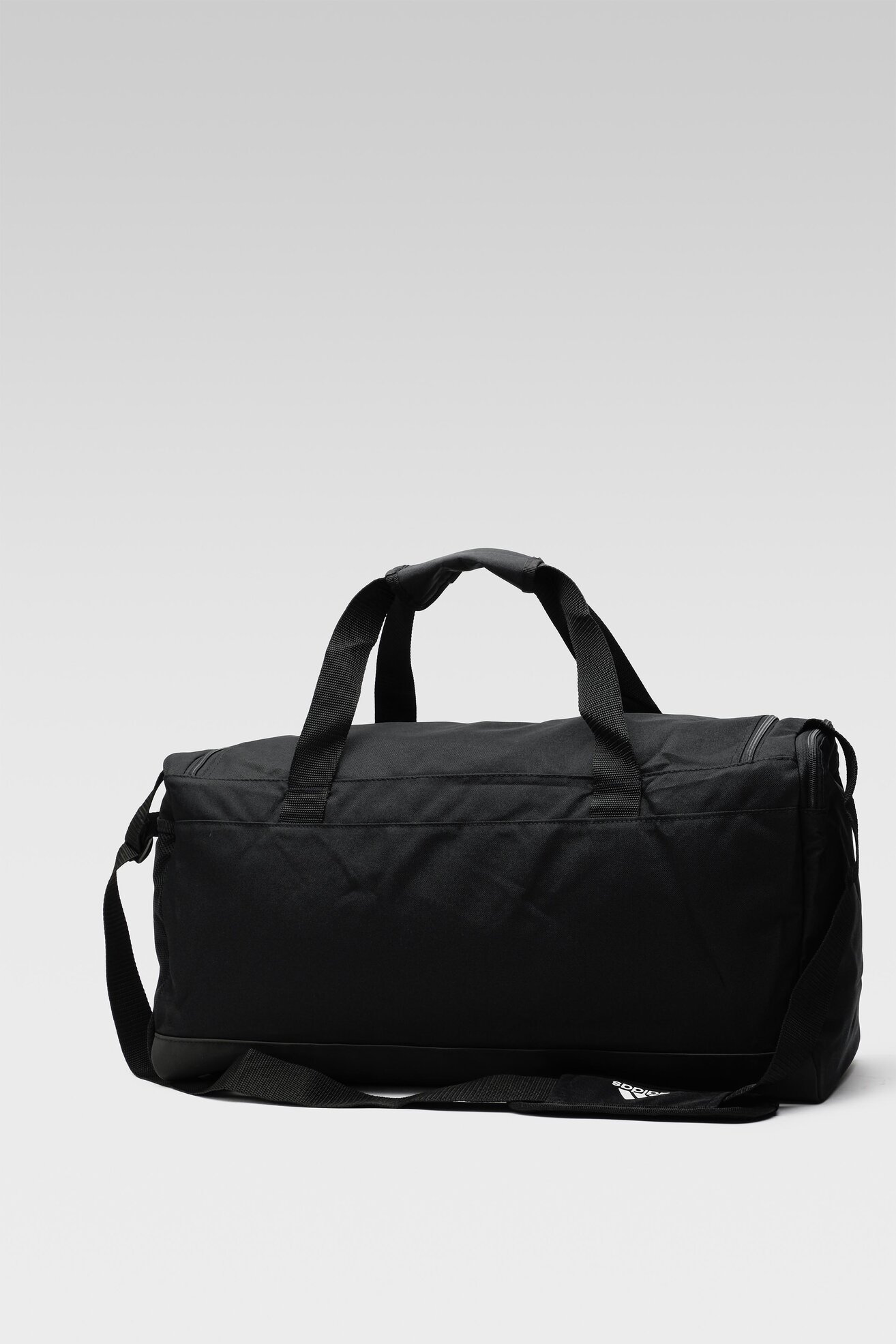Torba adidas LINEAR DUFFEL M GN2038 Czarny
