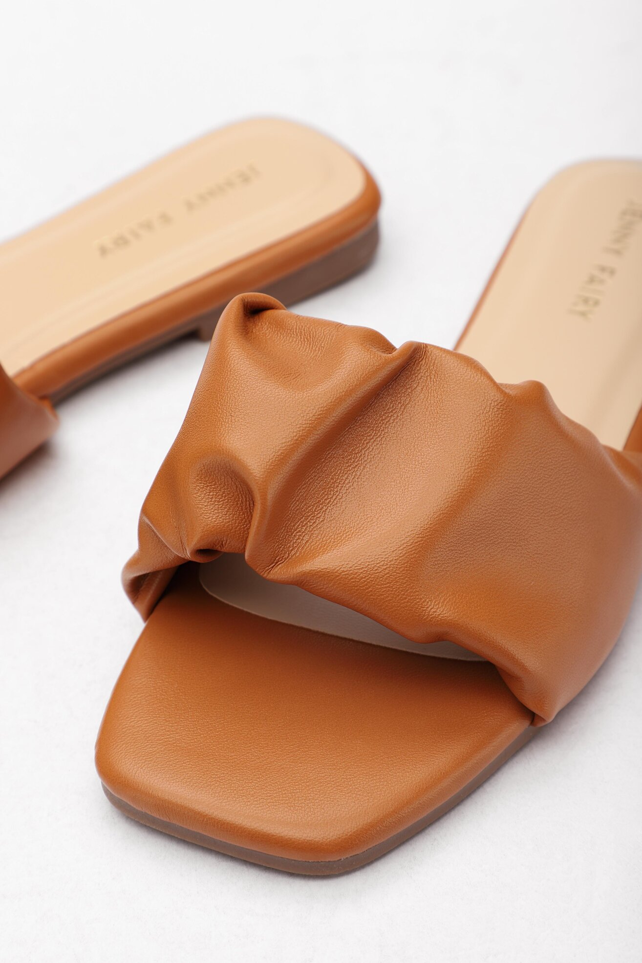 Klapki Jenny Fairy WS5529-02 Camel