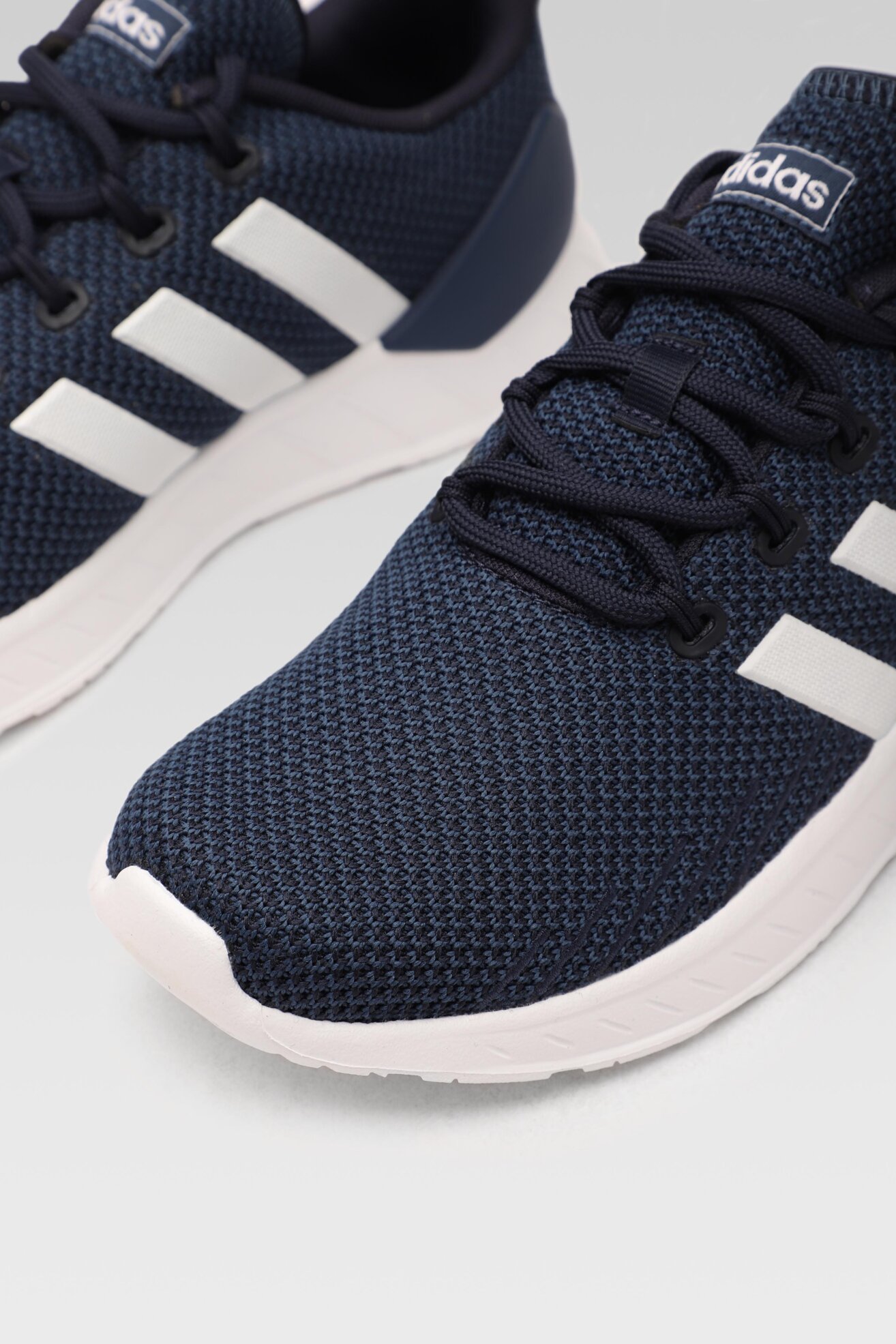 Sportcipő adidas QUESTAR FLOW NXT FY9561 SÖTÉTKÉK